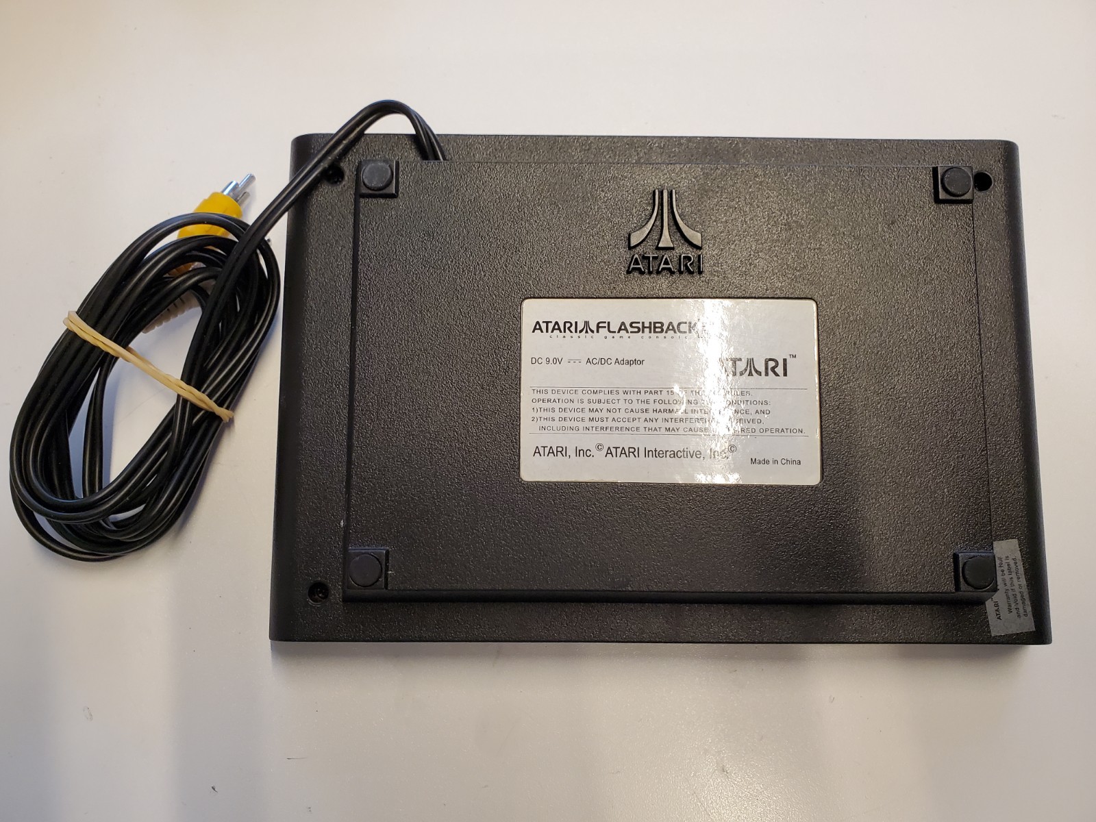 Atari Flashback 2 Classic Game Console W/ 40 BUILT IN GAMES – NO POWER CABLE