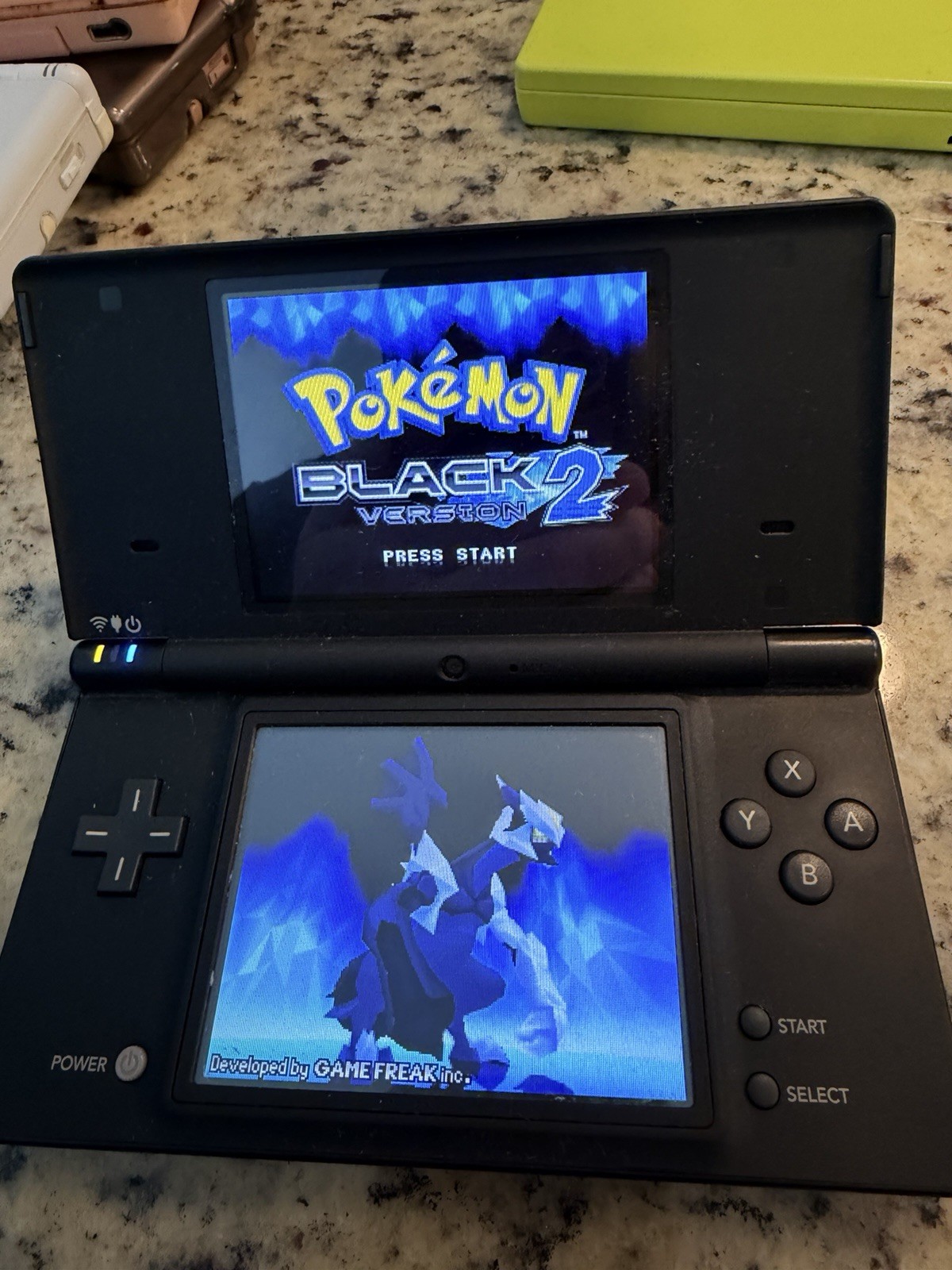 Nintendo DSi Black Handheld System Games Stylist Charging Cord. Clean Screens
