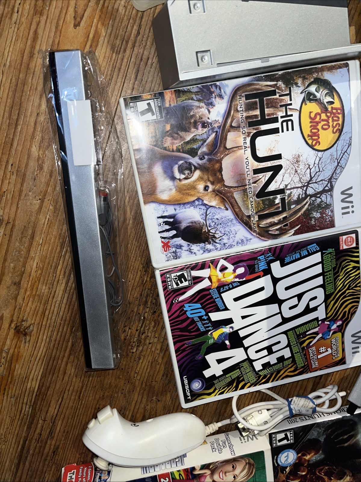 Nintendo Wii GameCube Compatible Deer Drive Cabelas Bundle Hunting RVL-001
