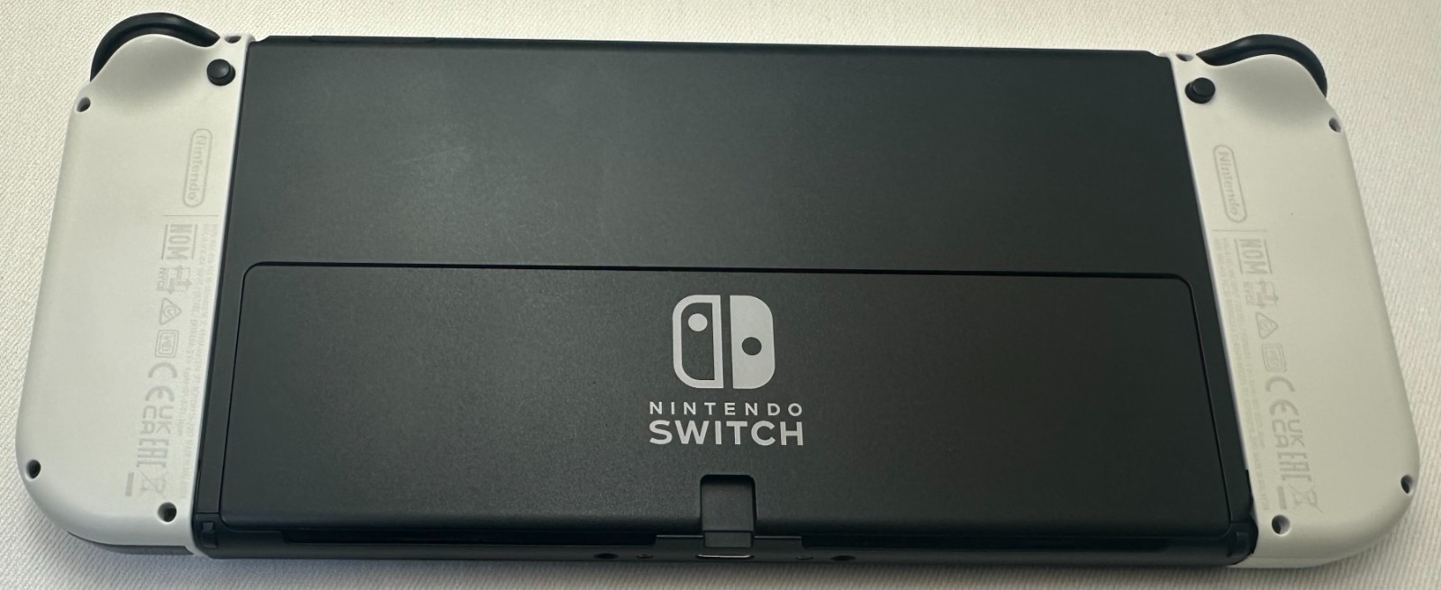 Nintendo Switch OLED Model HEG-001 Handheld Console – 64GB – White