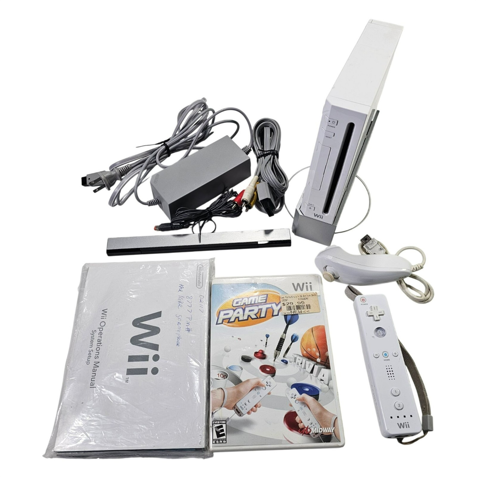 Nintendo Wii Console Bundle Remote Nunchuk Cables Stand & Manual w/ Game Party