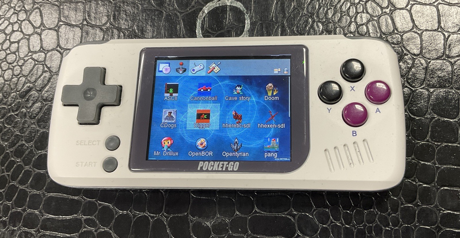 Bitt Boy Pocket Go V1 Retro Game Console Handheld System Loaded W Games NES SNES