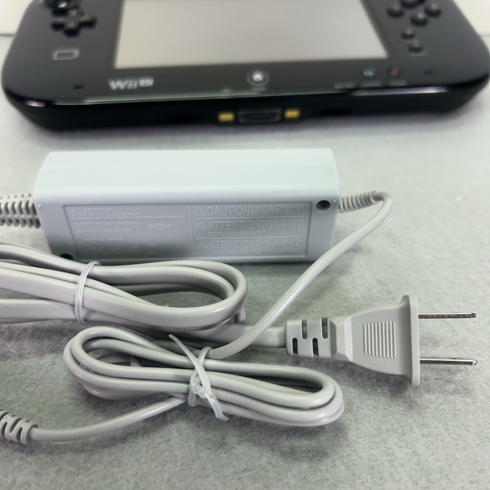 Nintendo Wii U GamePad Controller WUP-010 (USA) Black W Charger Tested Works