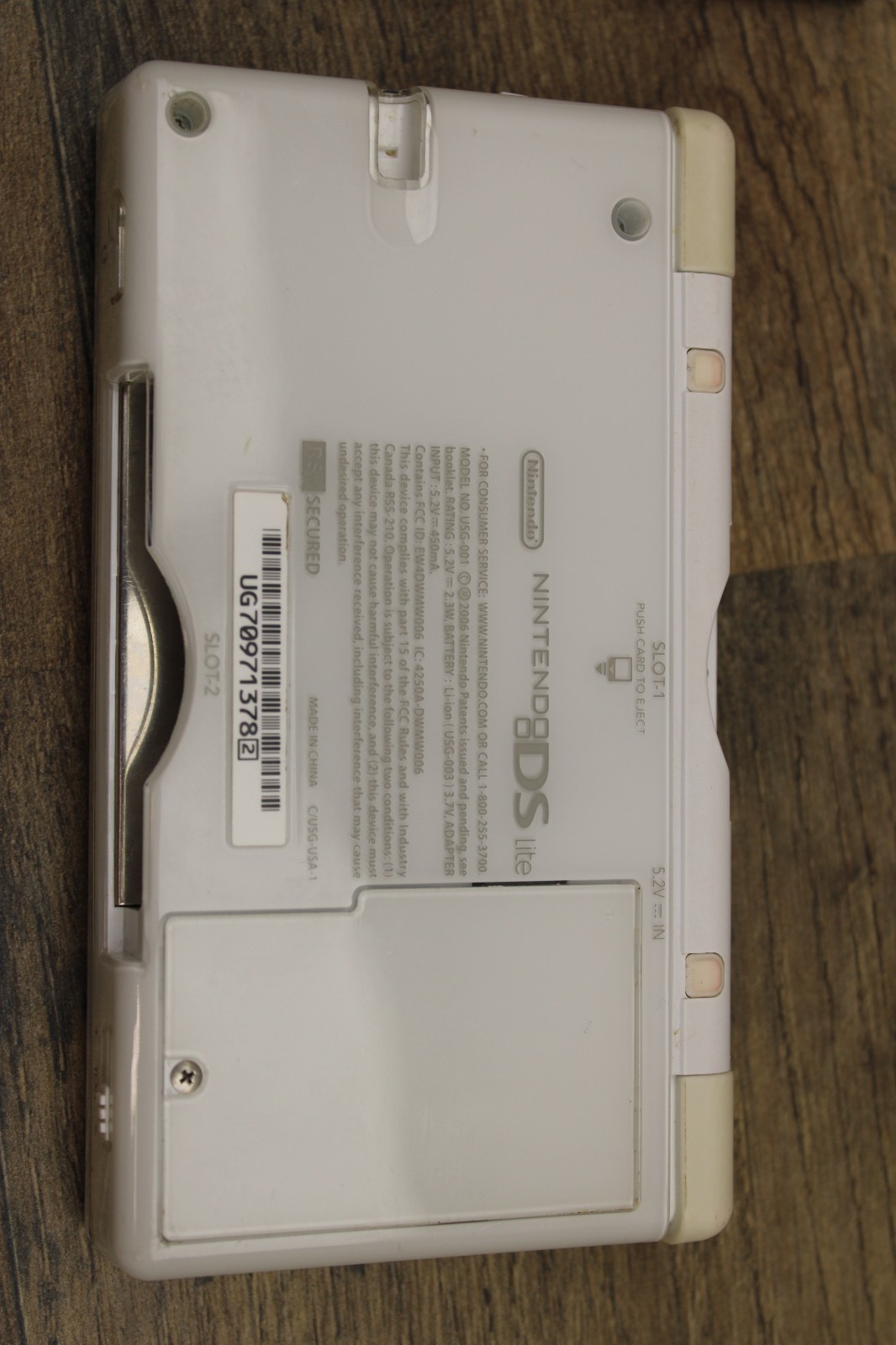 NICE Nintendo DS Lite USG-001 Polar White W/Charger & Game OEM