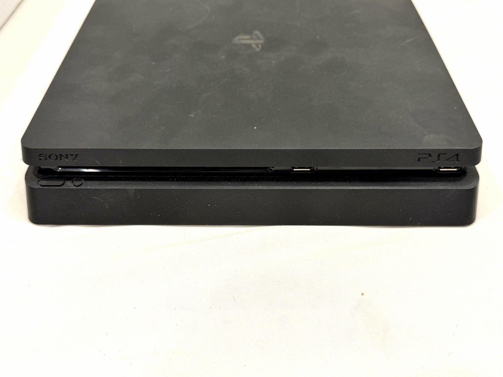 Playstation 4 Slim Console – TESTED WORKING – W/BOX!