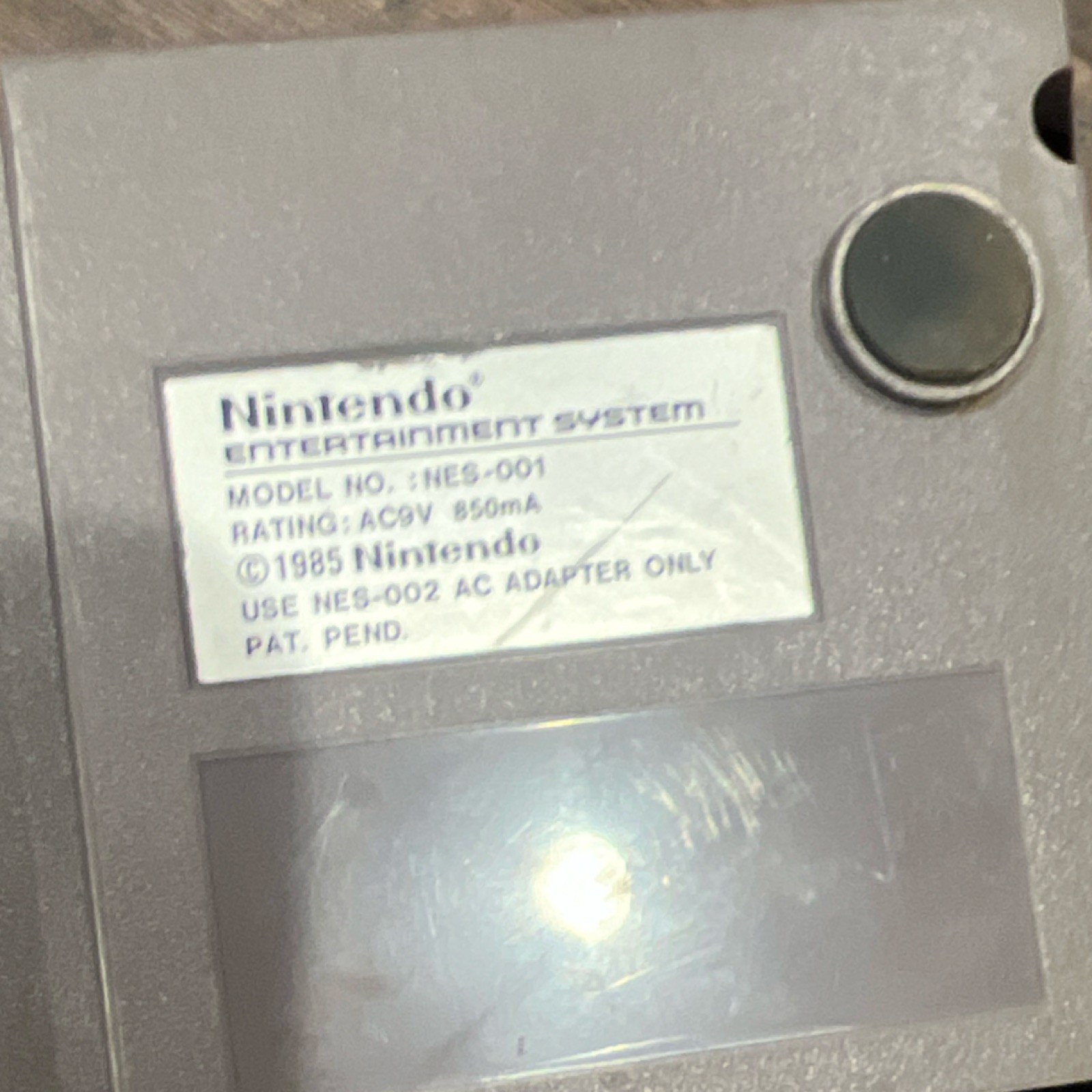Nintendo NES-001 Console Gray with 4 Controllers, 2 Zapper Light Guns, 1985