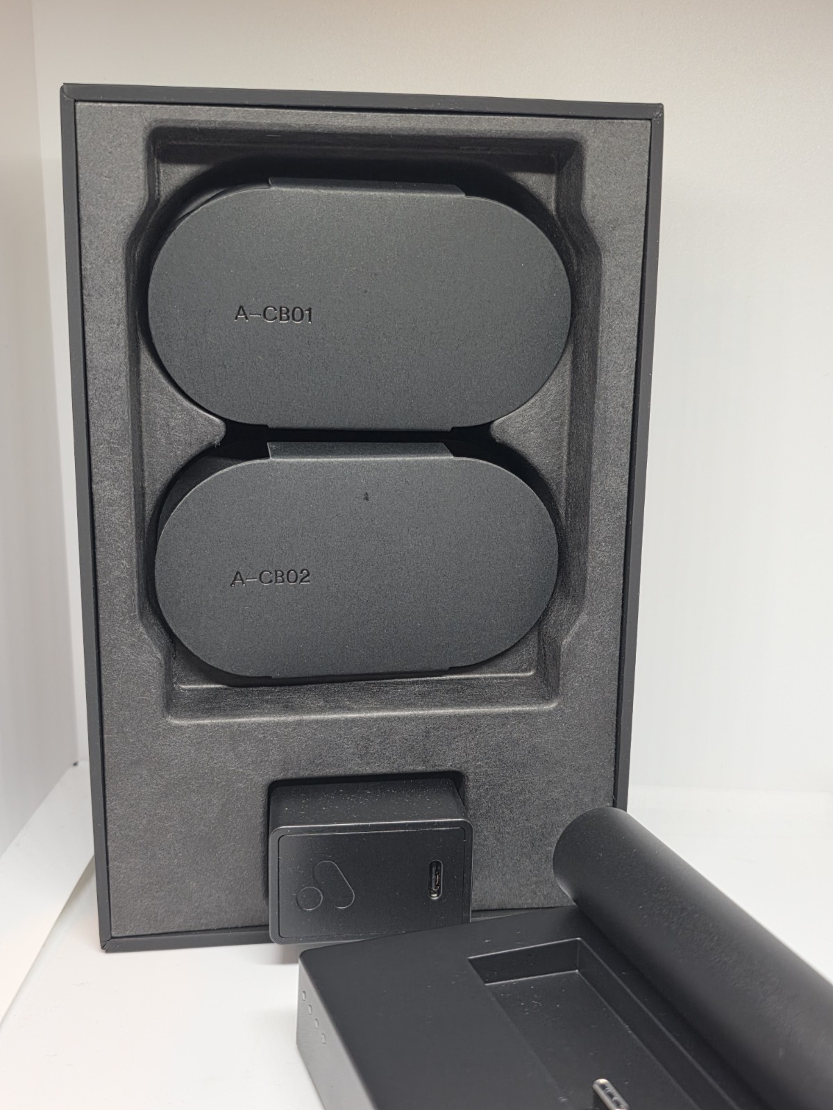 Analogue Pocket Dock Black With USB-C And HDMI Cable New Open Box Item