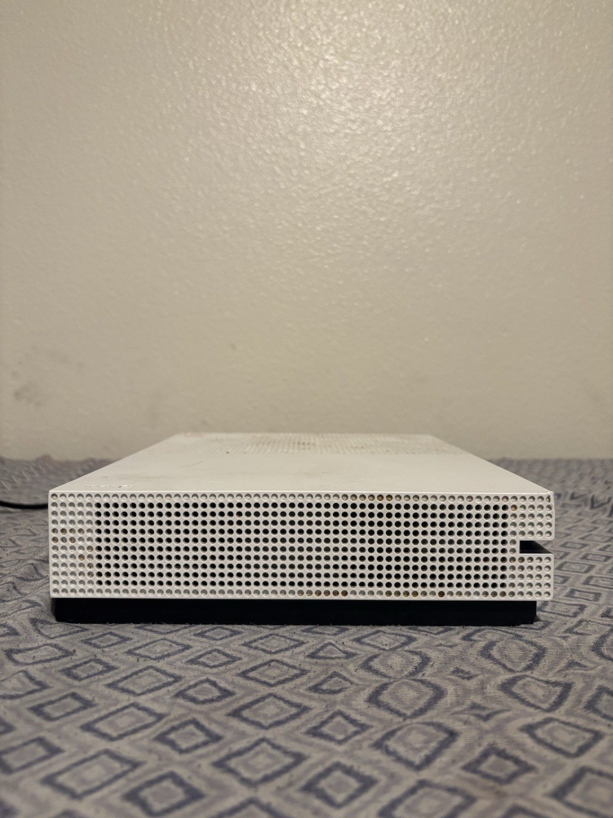 Microsoft Xbox One S White Home Console Wi-Fi HDMI USB-A Ethernet
