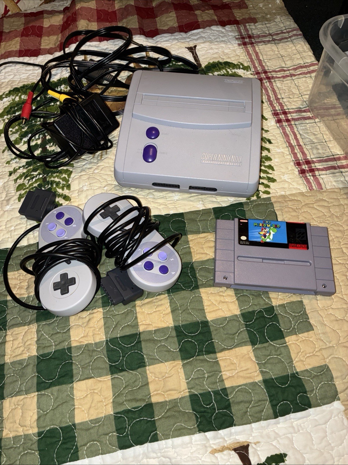 Nintendo SNES Super Nintendo Console SNS-001 w/ 2 Controllers, AV/Power, Mario