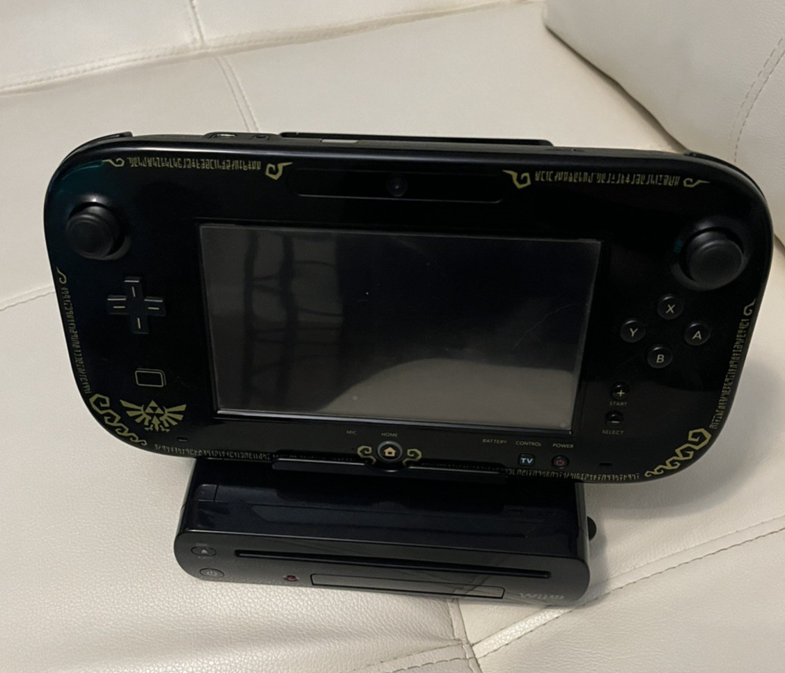 Nintendo Wii U the Legend of Zelda: The Wind Waker Deluxe Edition