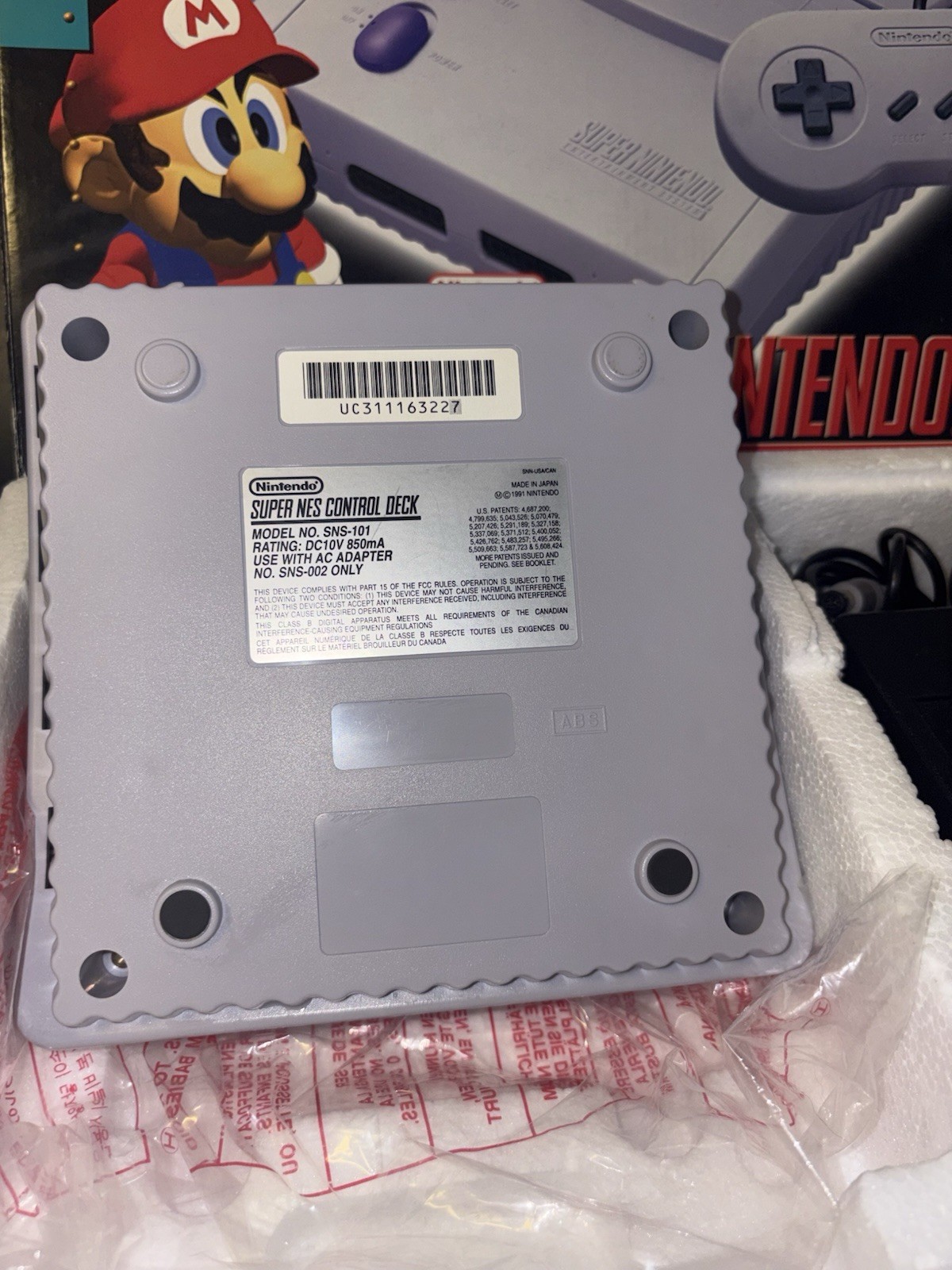 Super Nintendo (SNES) Jr. with extras CIB Clean!! With Game And 2nd Controller