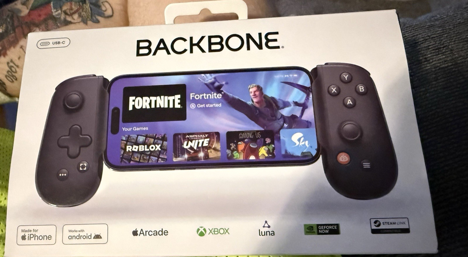 New Backbone One 2nd generation Mobile Gaming Controller BB-51-P-BR USB-C