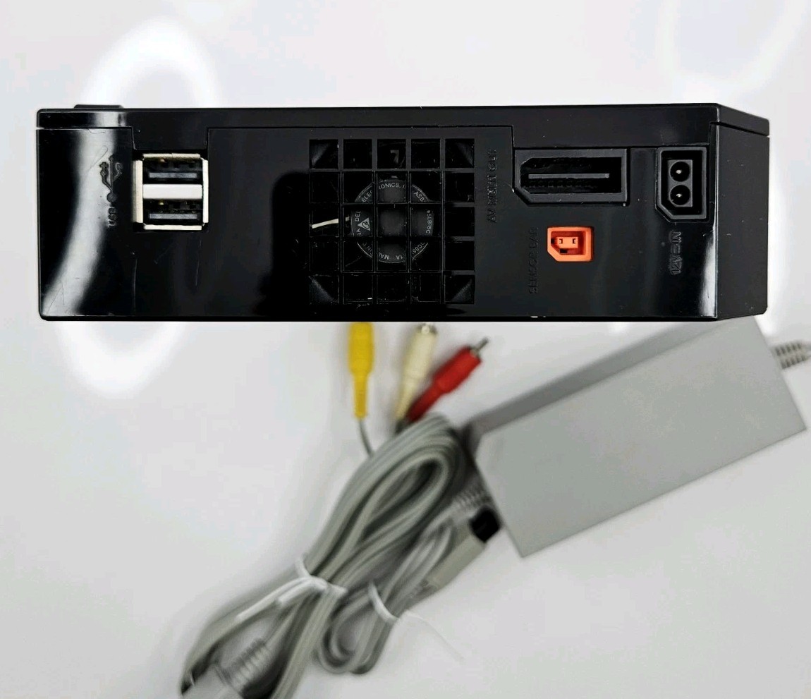 Nintendo Wii Console Only Black RVL-101 (USA) Working