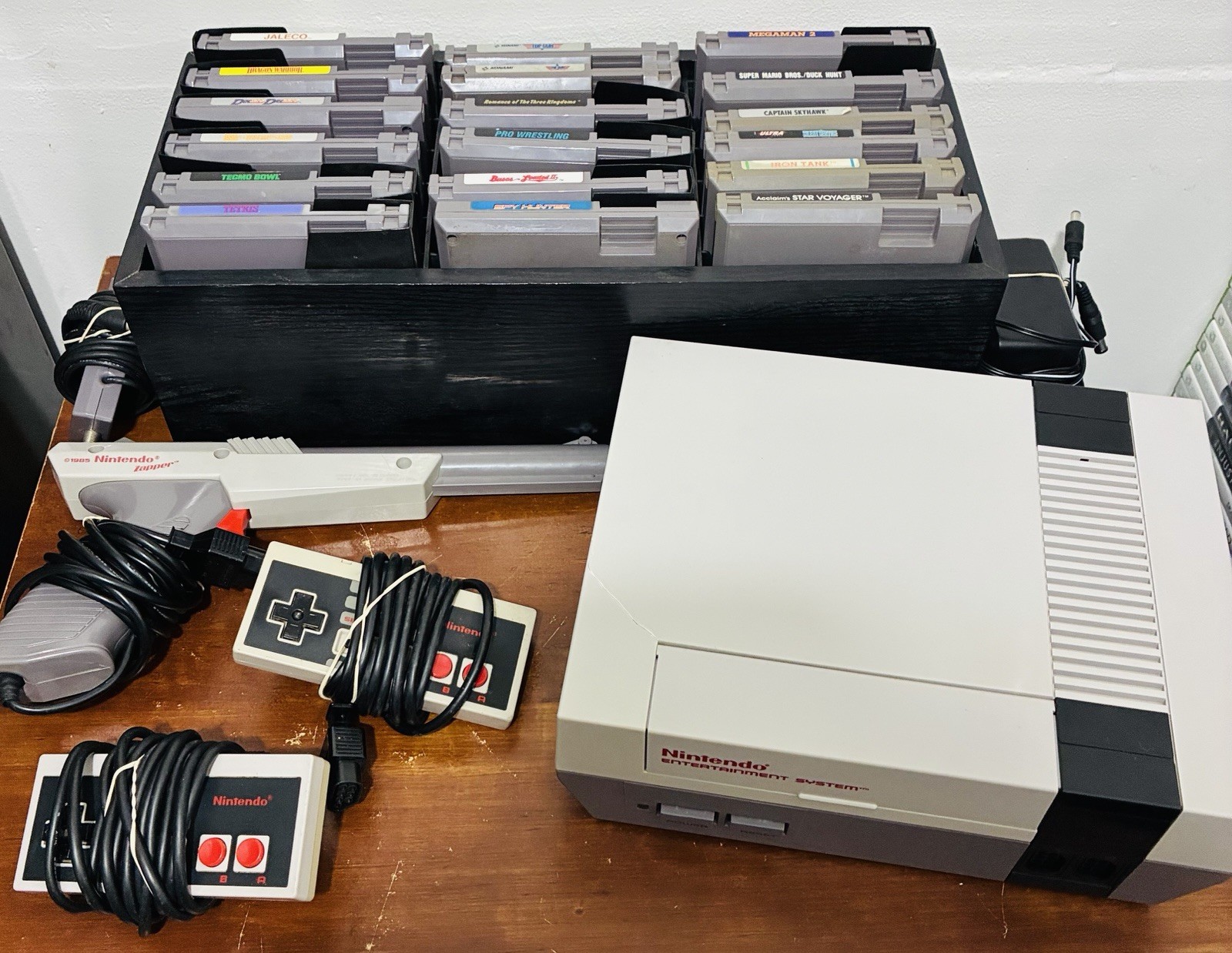 Nintendo Entertainment System Console Bundle 18 Games Plus Accessories 🔥