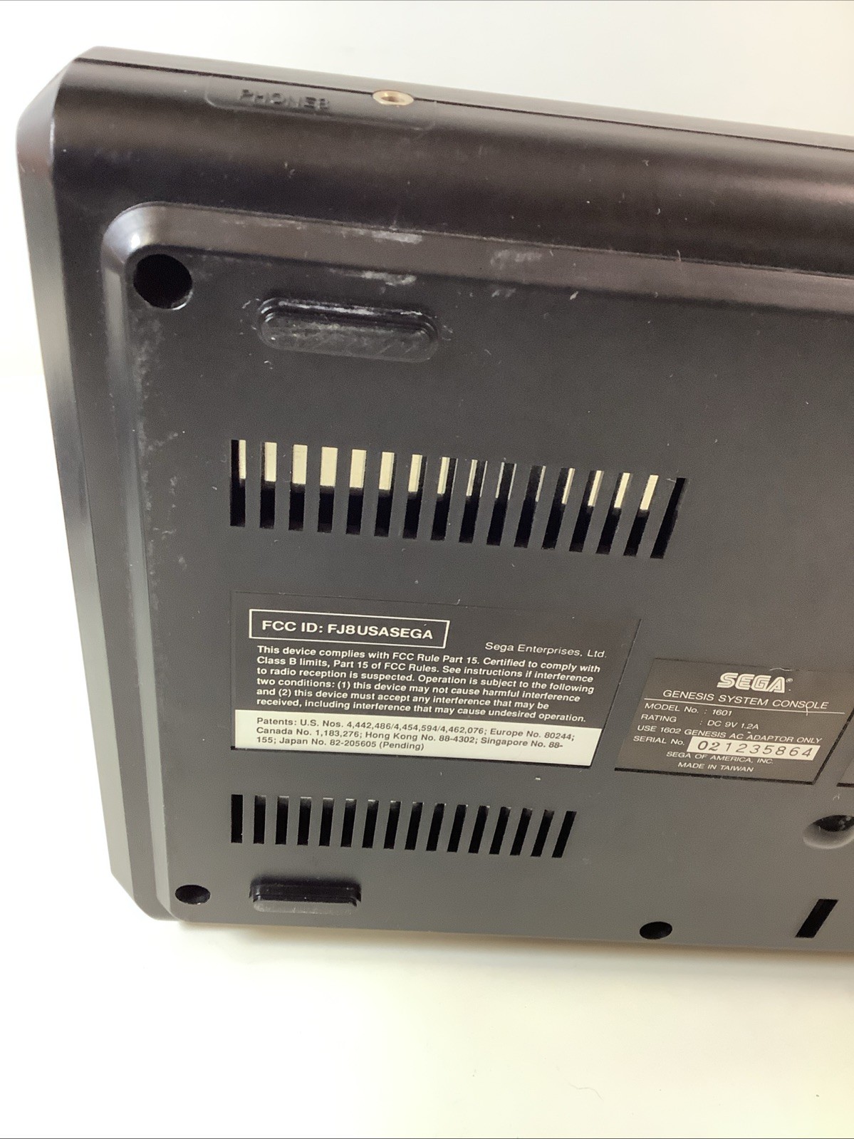 Tested/Works! Sega Genesis Model MK-1601, 2 Controllers, Power Adaptor