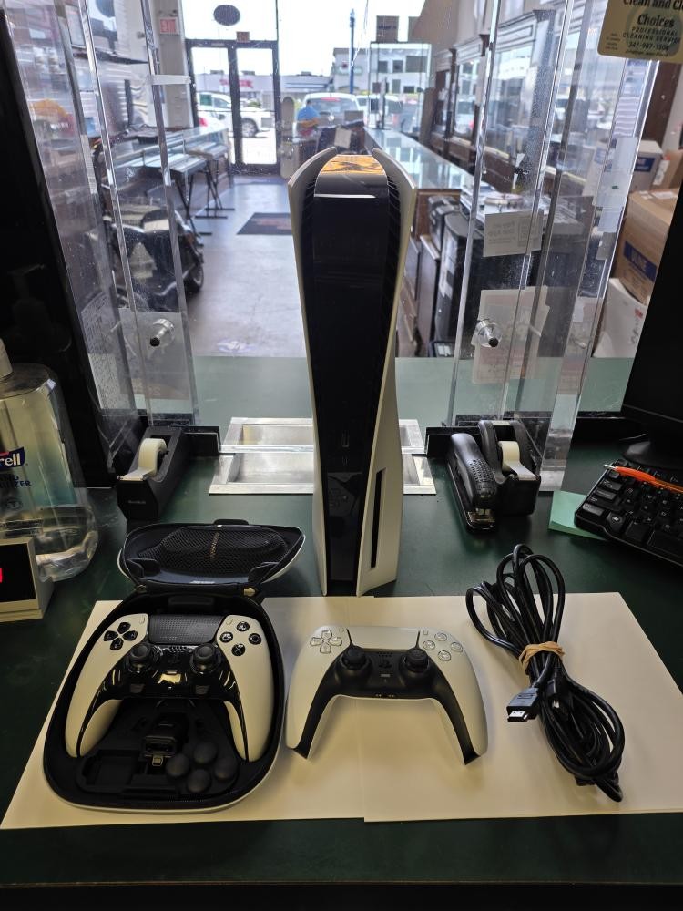 SONY PLAYSTATION 5 CFI-1215A (EZ2006552)