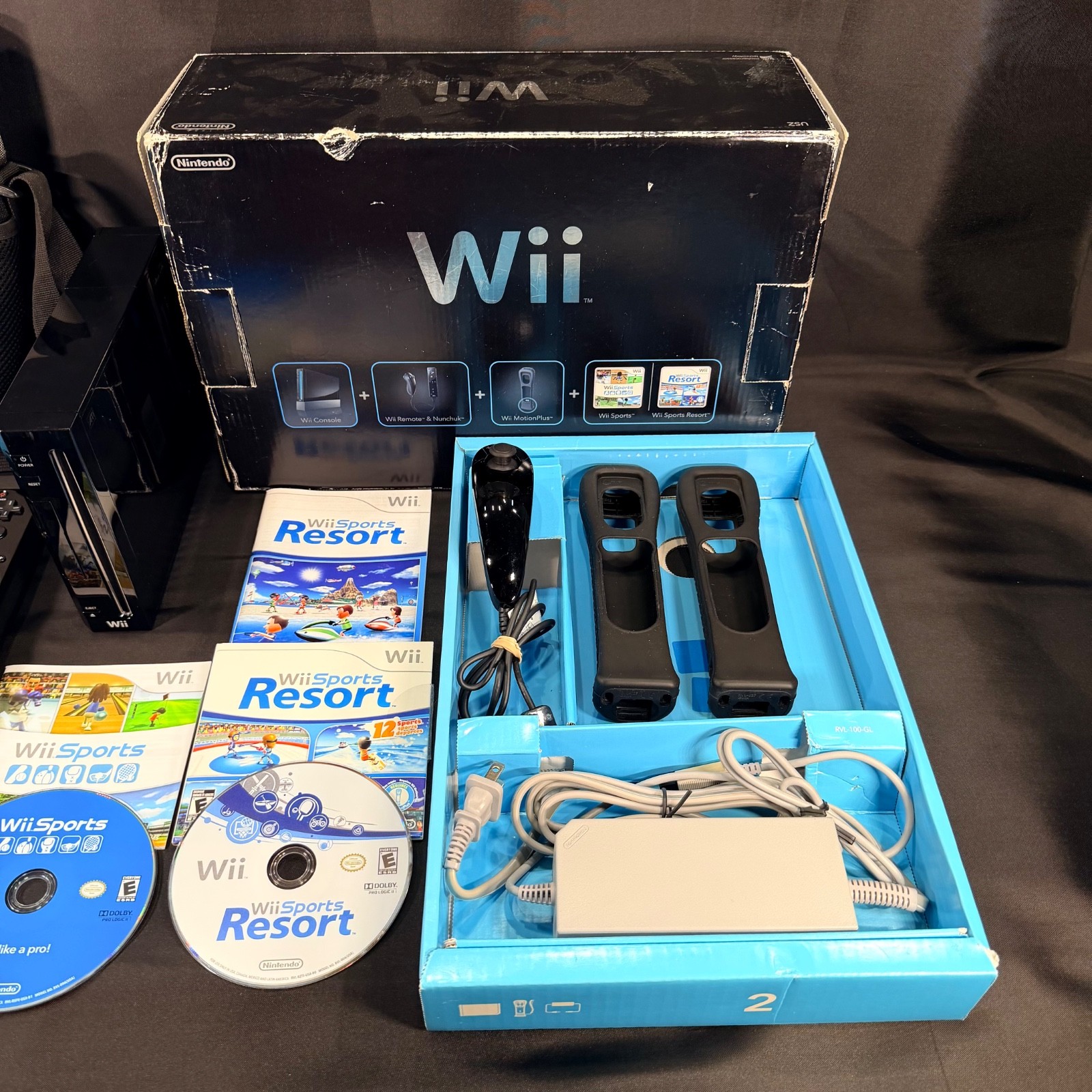 Nintendo Wii Black Console Bundle w/Wii Sports & Resort, 2 Motion Plus/Bag w/Box