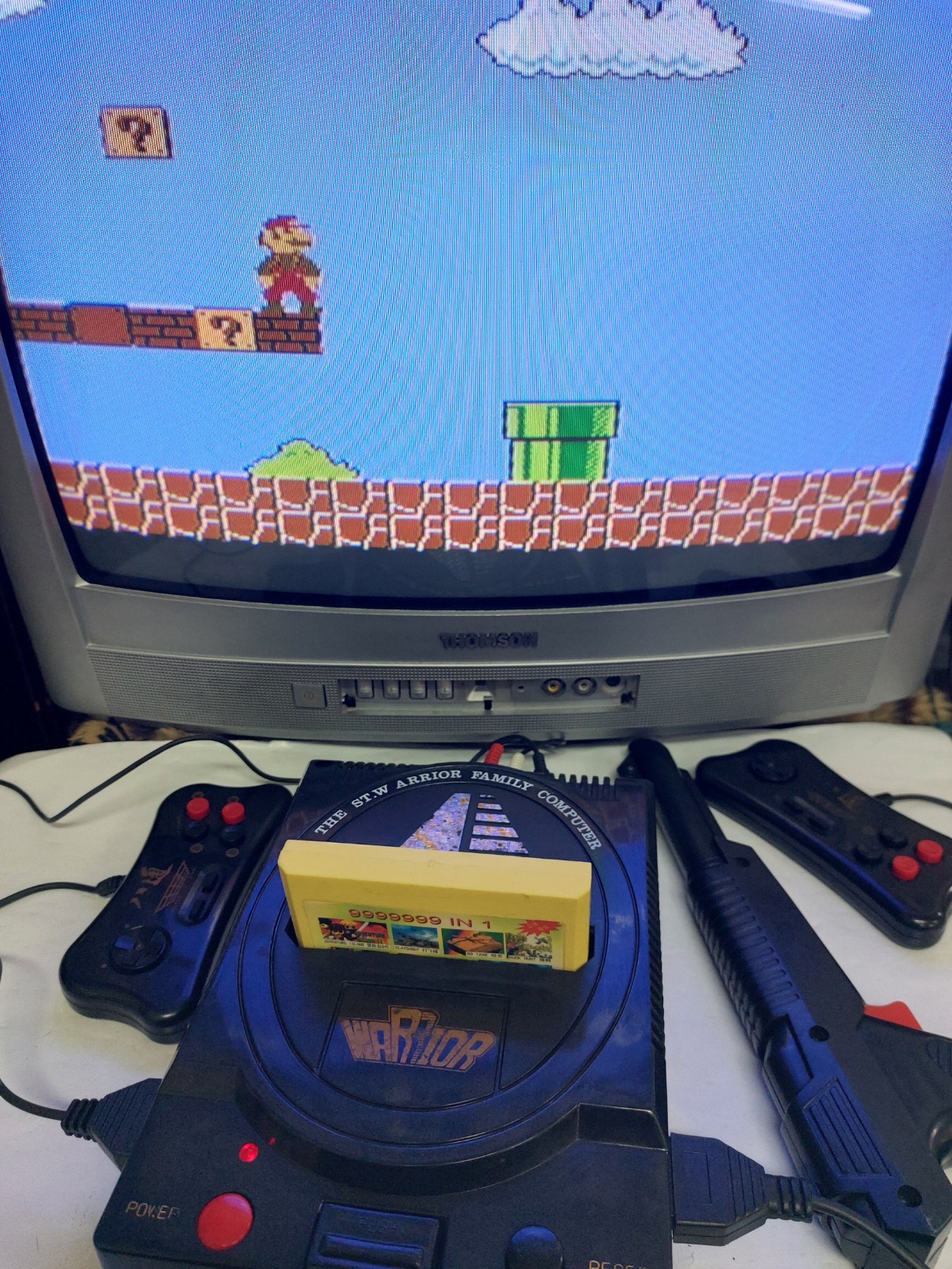 BT Saint Warrior video game console from 90’s good condition dendy famiclone nes