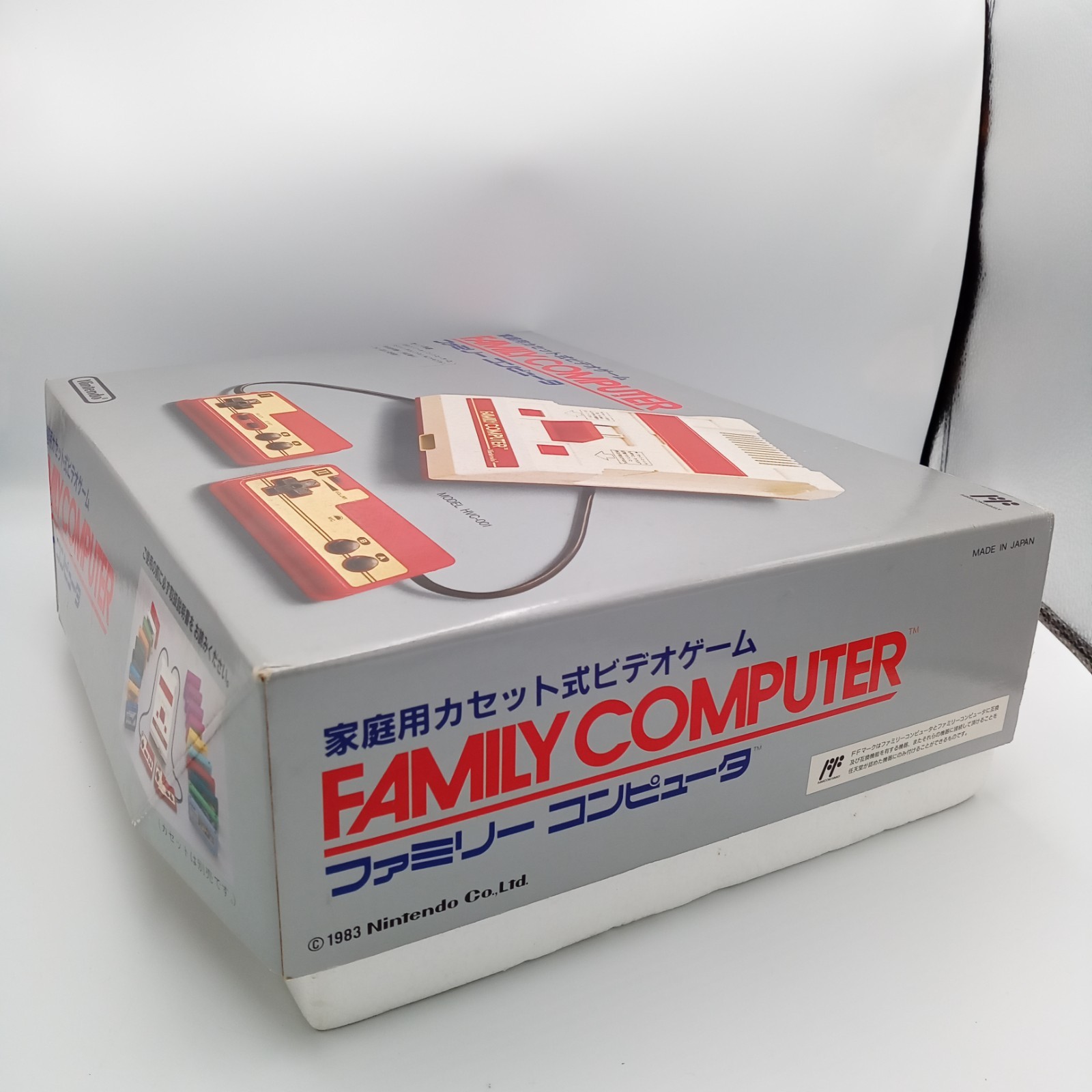 Famicom Console Nintendo Family Computer FC CHV-001 Boxed +10 Games NES Tested