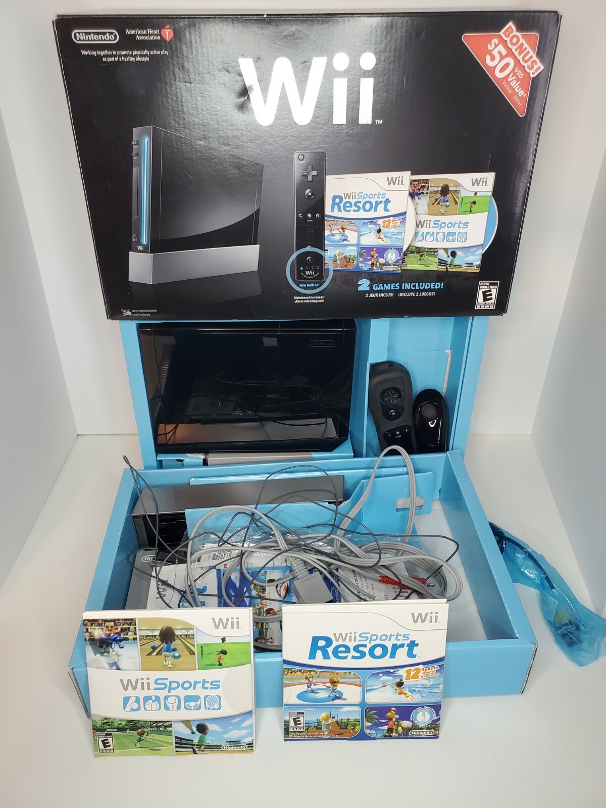 Nintendo Wii Black Console RVL-001 with Wii Sports & Resort Original Box