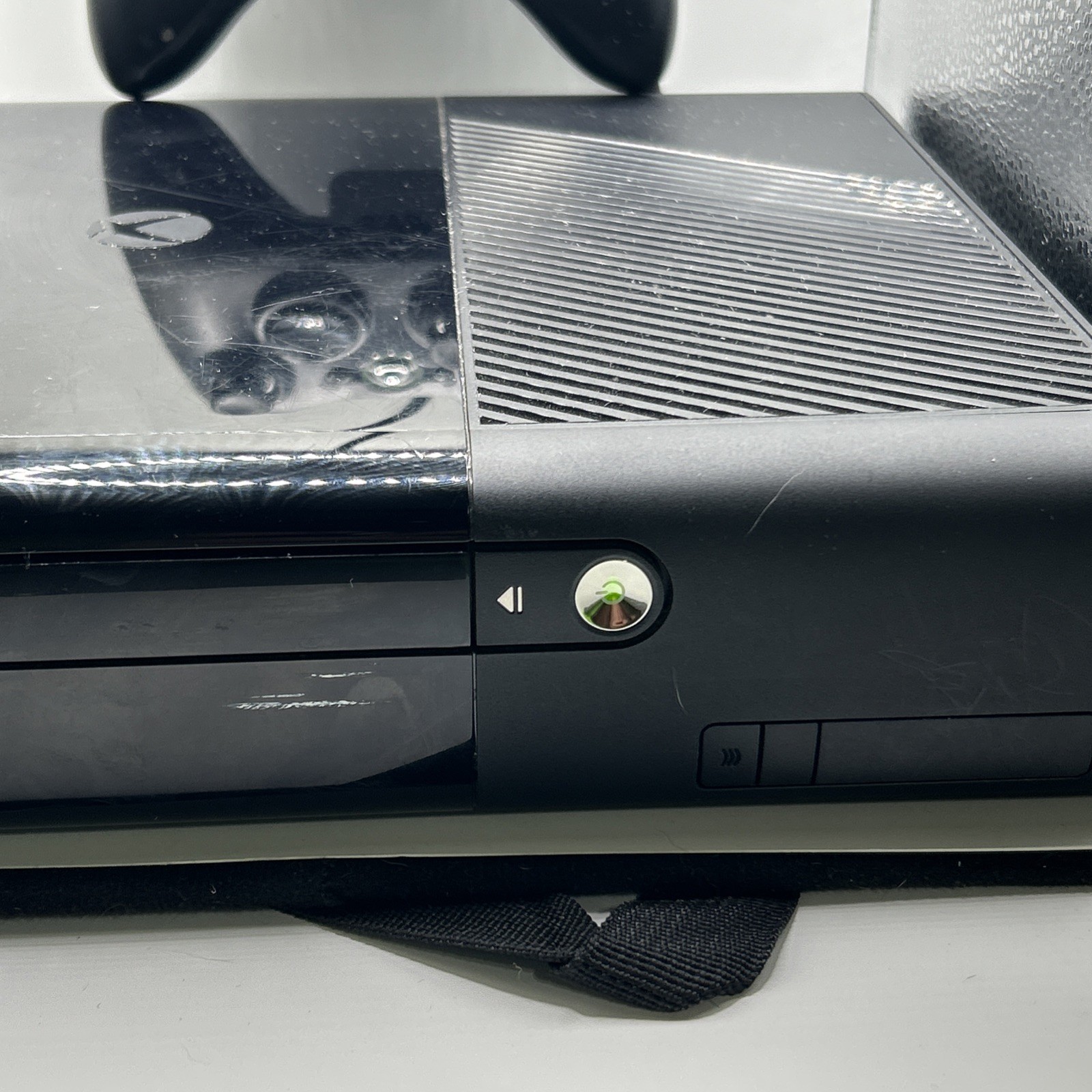 Xbox 360 E Console Bundle – Tested Working – Controller & Power Supply Included