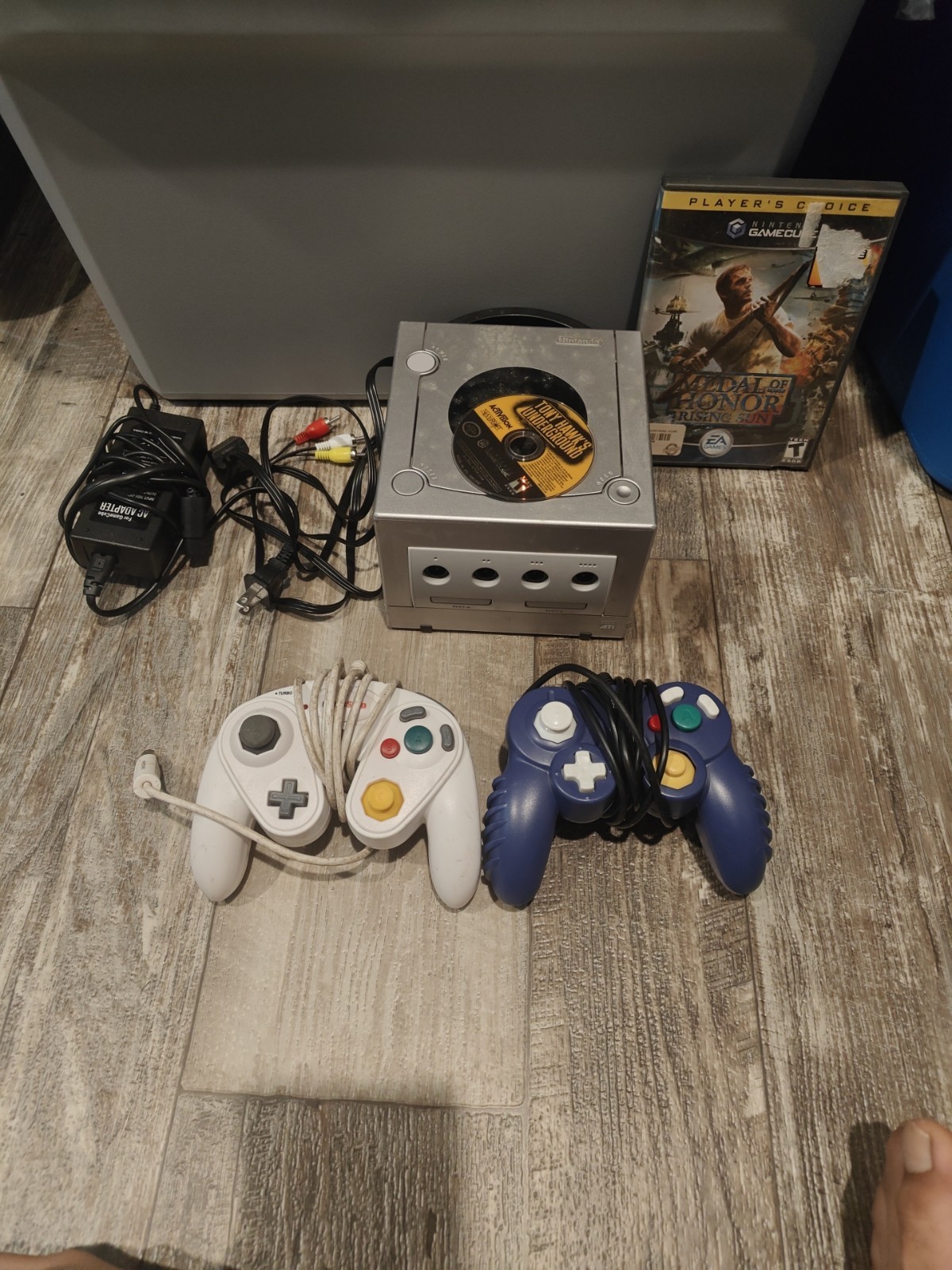 Nintendo GameCube Platinum Console – Silver With Games