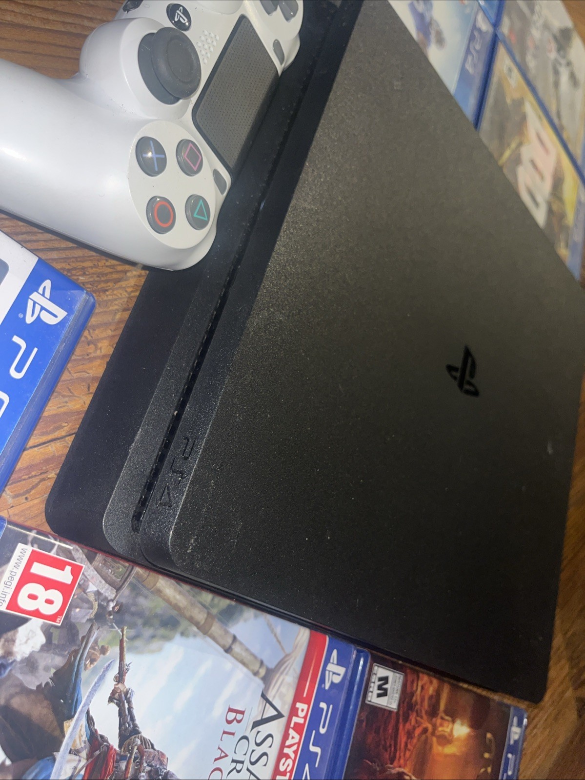 Sony PlayStation 4 PS4 Slim 500gb Bundle – CUH-2015a – 11.50