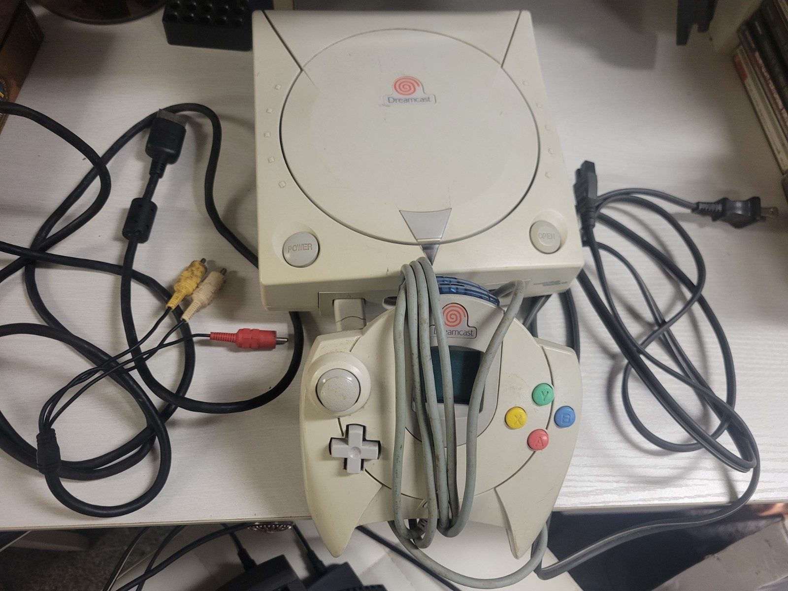 SEGA Dreamcast Console Bundle-PLEASE READ