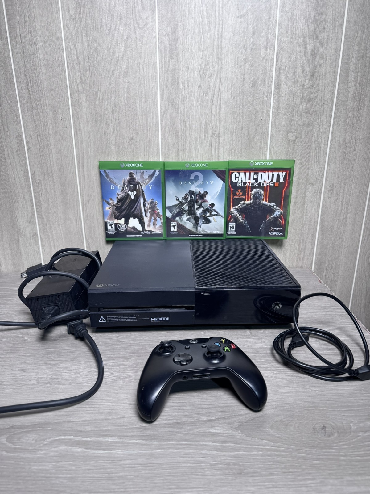 Microsoft Xbox One Console 500GB Black with Controller & 3 Games (Destiny, CoD)