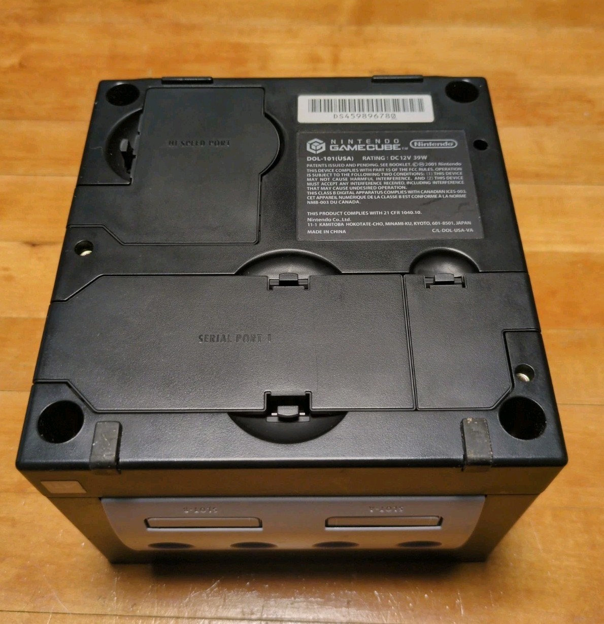 Nintendo GameCube DOL-101 Black Console Bundle – 5 Games