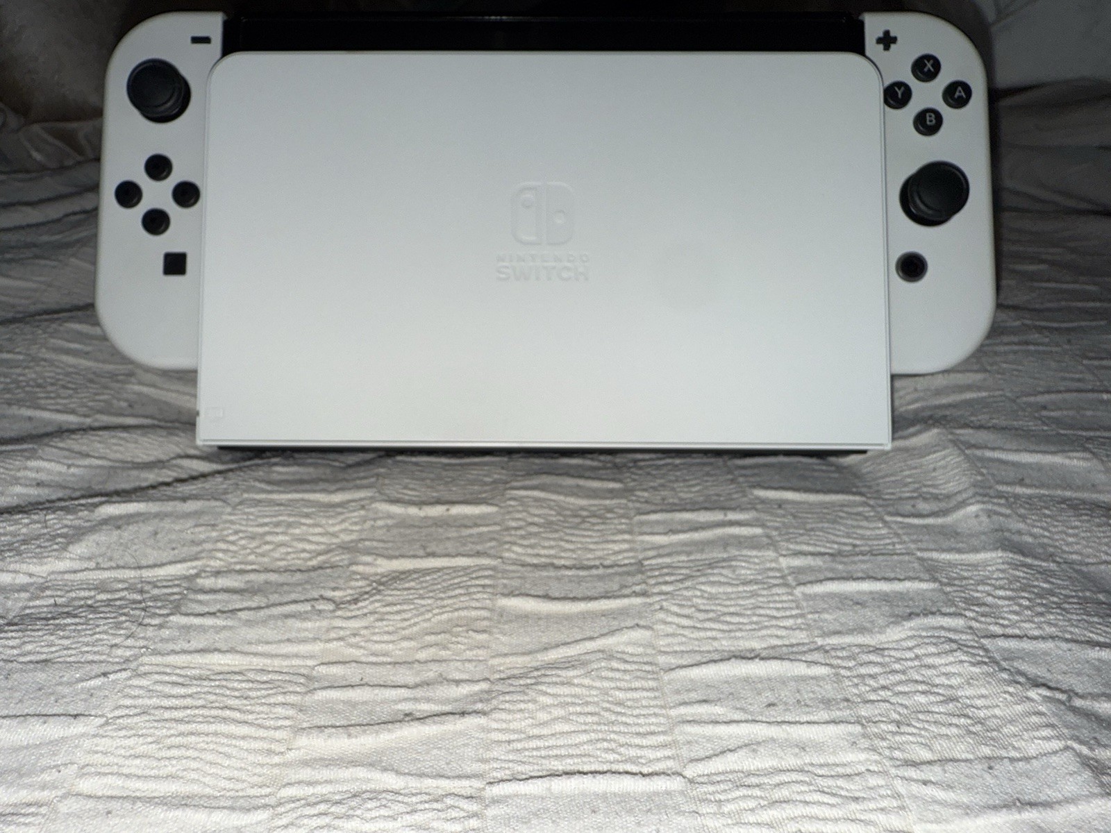 Nintendo Switch OLED Model – 64GB/White (HEGSKAAAA)