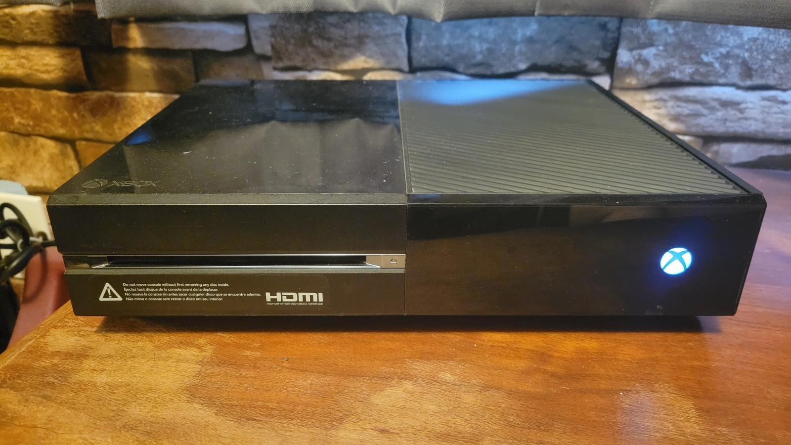 Xbox one console with power cord & HDMI cable Bundle with games