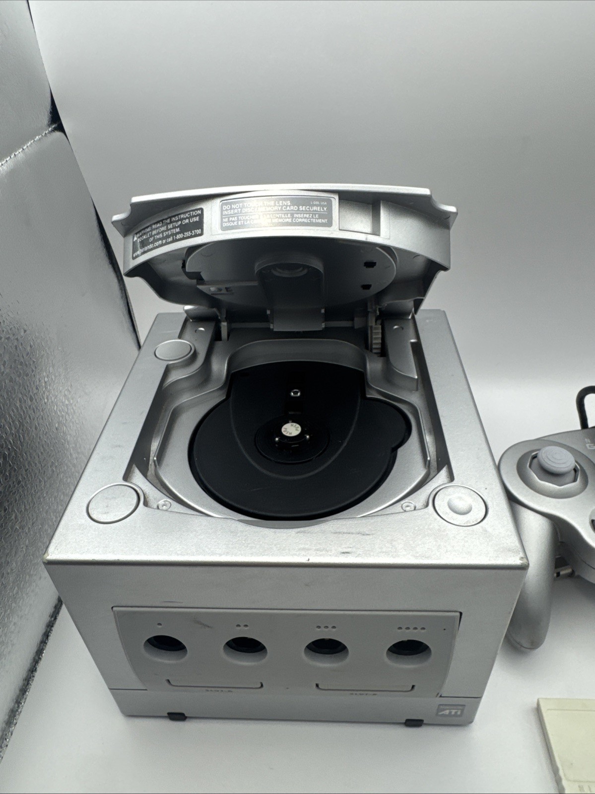 Nintendo GameCube Console DOL-001 Silver with Controller – No Cables – TESTED