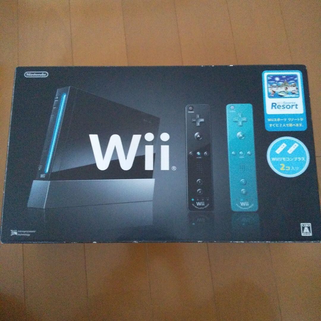 Nintendo Wii Black Console 2 Remote Control Sports Resort Mario Tennis Software