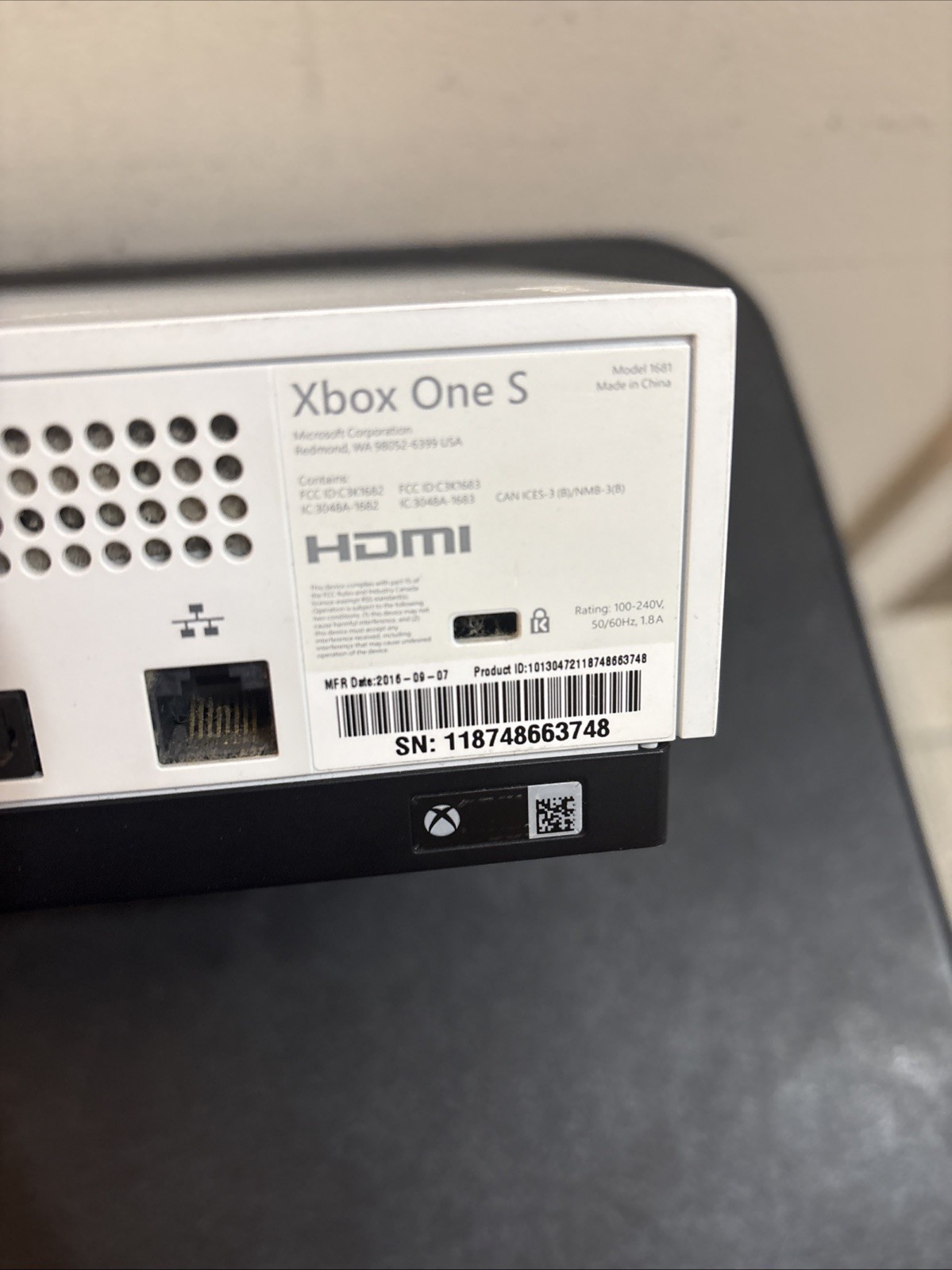 Microsoft Xbox One S White Console 500GB ONLY NO Cords NO CONTROLLER Works