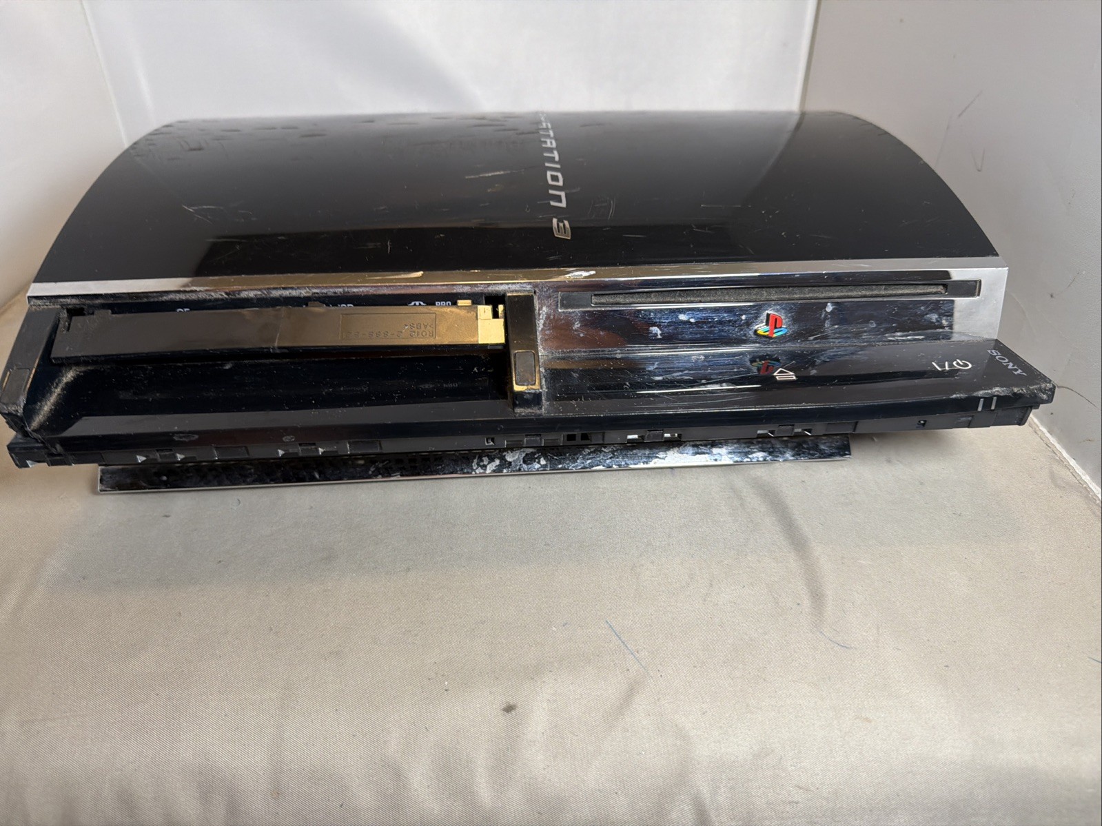 PlayStation 3 Fat Backwards Compatible Console CECHA01, 60gb “For Parts” READ