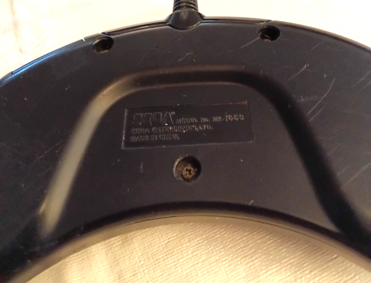 Sega Genesis 16-BIt Console Model 1601 Complete Hook-Ups/Controller Work Perfect