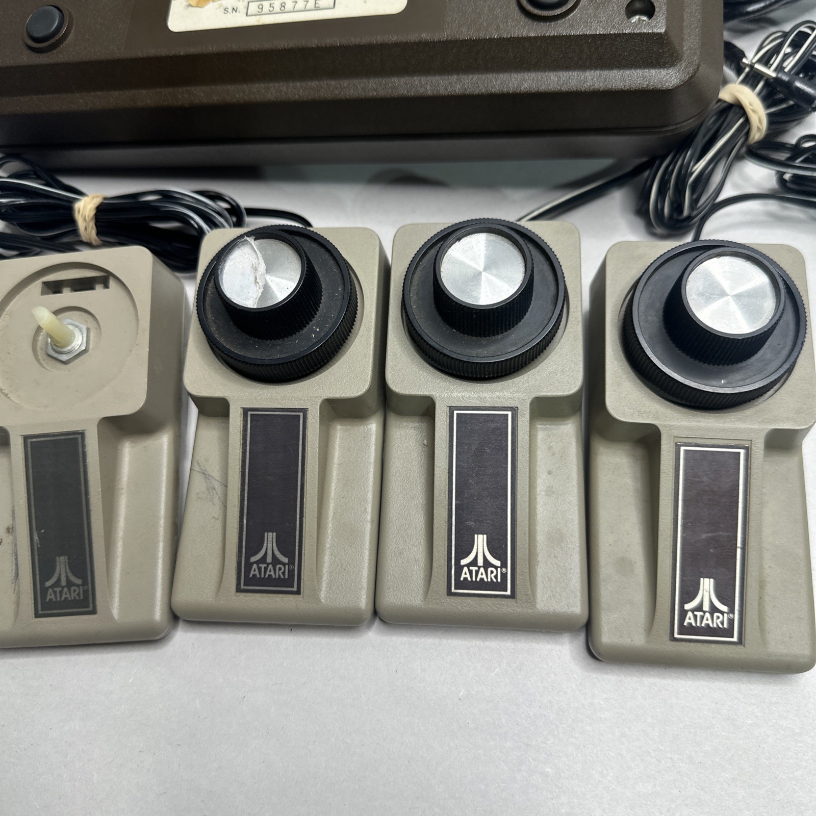 Atari C-402 Console + 4 Paddles Bundle Branded For Repair