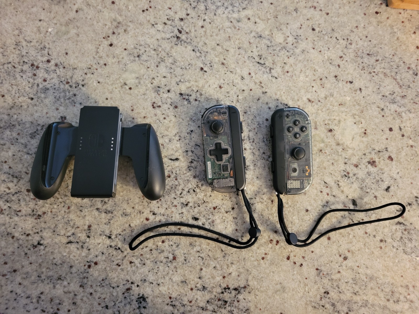 Nintendo Switch OLED Lightly Used + Pro Controller, MicroSD, Custom Joy Cons