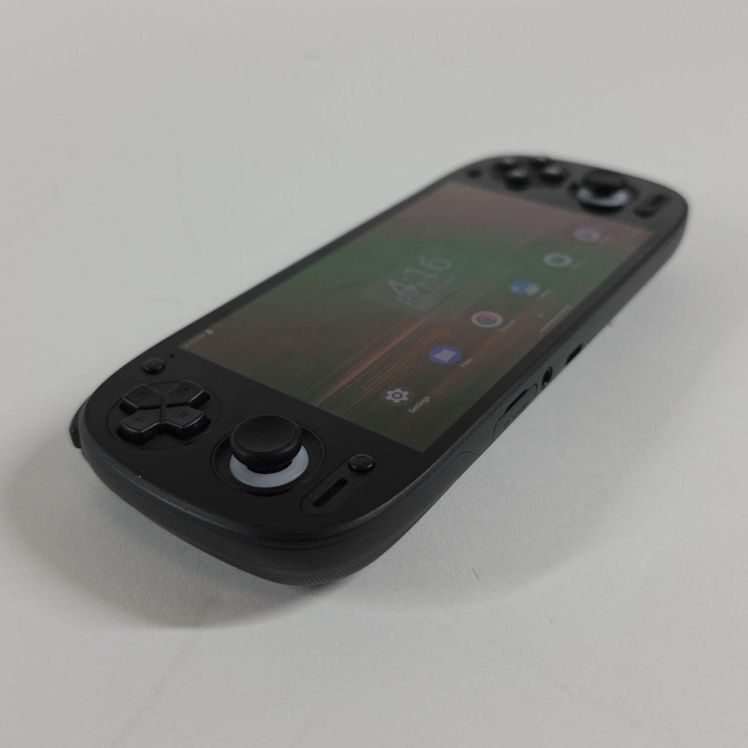 Retriod Pocket G2 Retriod Pocket G2 5.5″ Qualcomm G2 Gen 2 8GB RAM 128GB Black