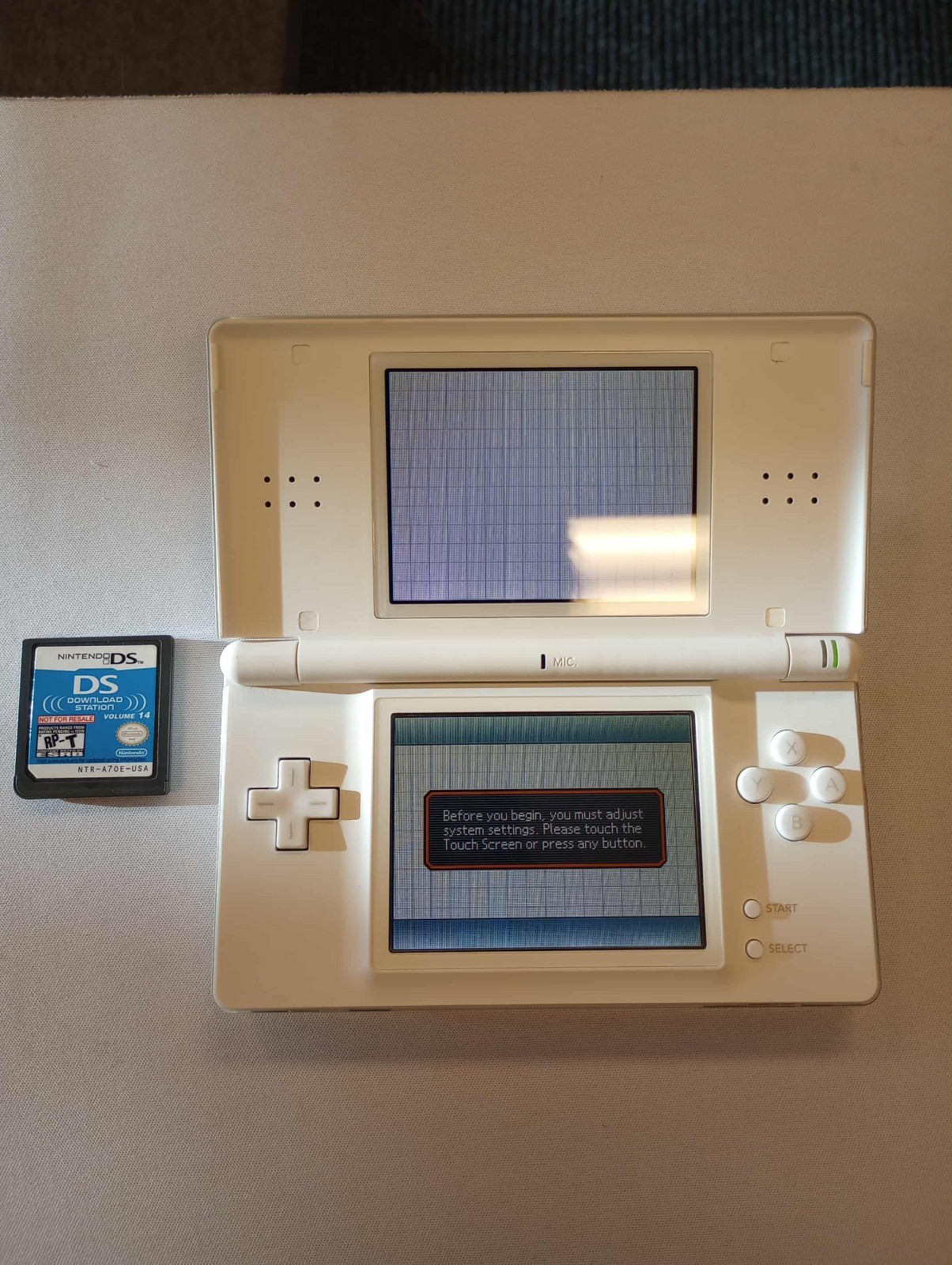 Nintendo DS Lite Console – Polar White Not for Resale Download Station RARE! NFR