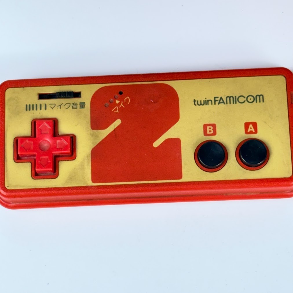 Sharp Twin Famicom AN-500R Red JUNK Video Distorted Other Untested NTSC-J Japan
