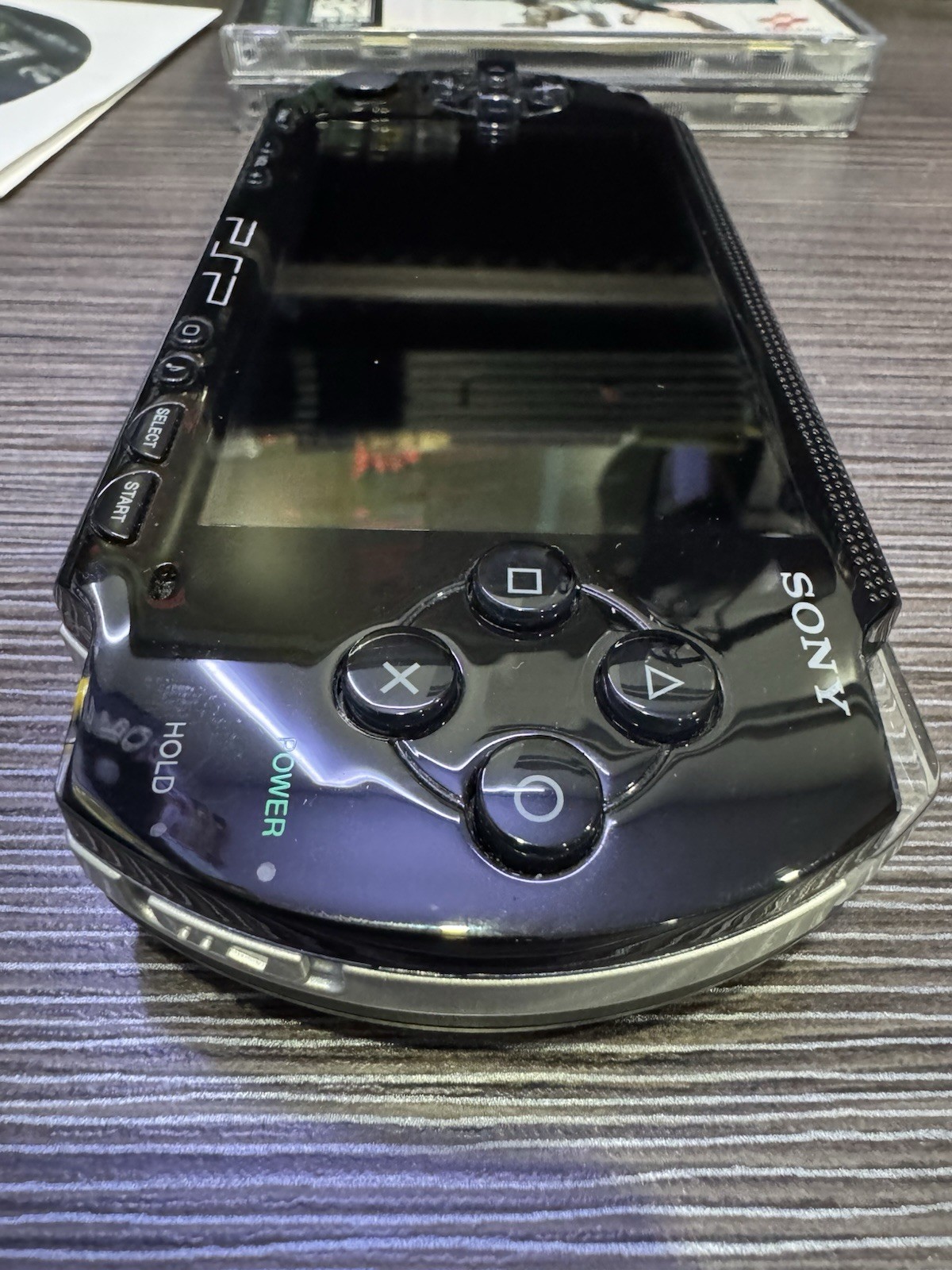 Sony PSP 1001 Console Handheld Black System WITH CHARGER – Very Good Condition!