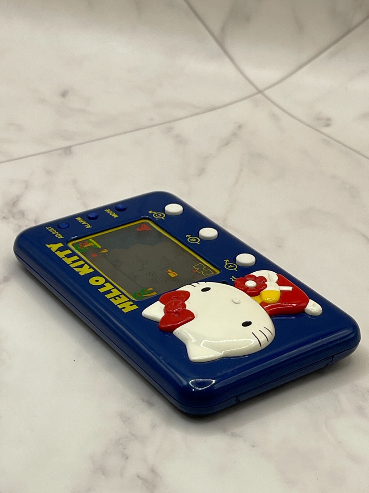 Sanrio Hello Kitty SEASIDE HOLIDAY Game Watch Tomy Handheld Console Japan Used