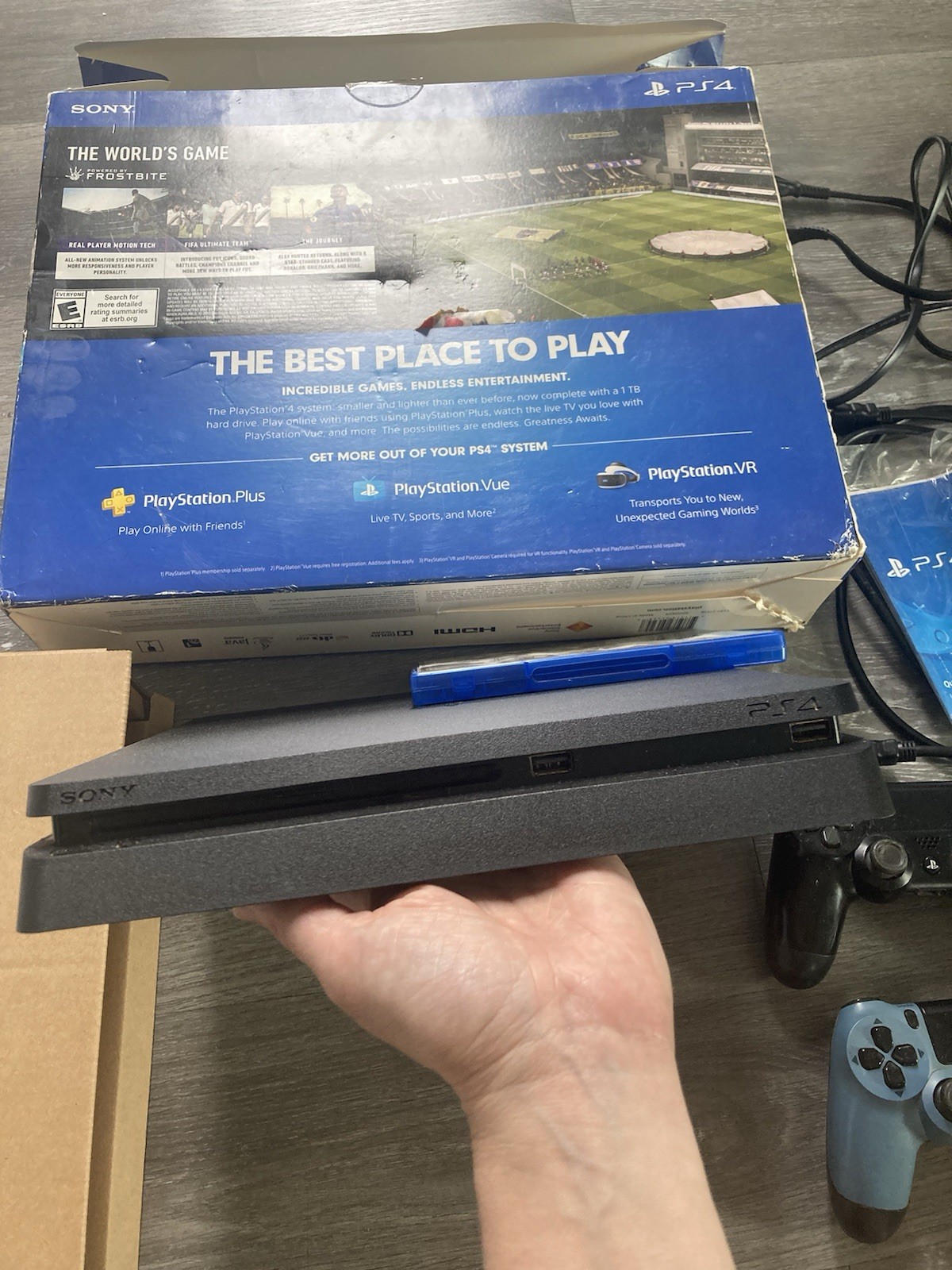Sony Playstation 4 PS4 FIFA Bundle Console Box Jet Black CUH-2115B TESTED WORKS