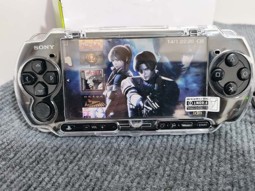 Sony Playstation Portable PSP 3000 32 / 64 128 GB memory stick fully working