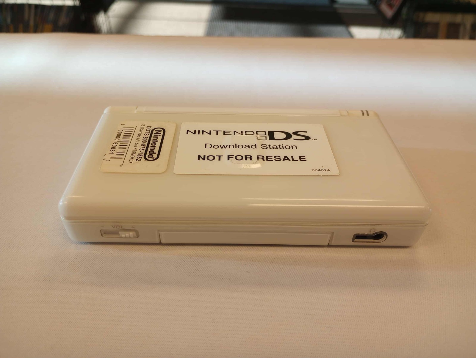 Nintendo DS Lite Console – Polar White Not for Resale Download Station RARE! NFR