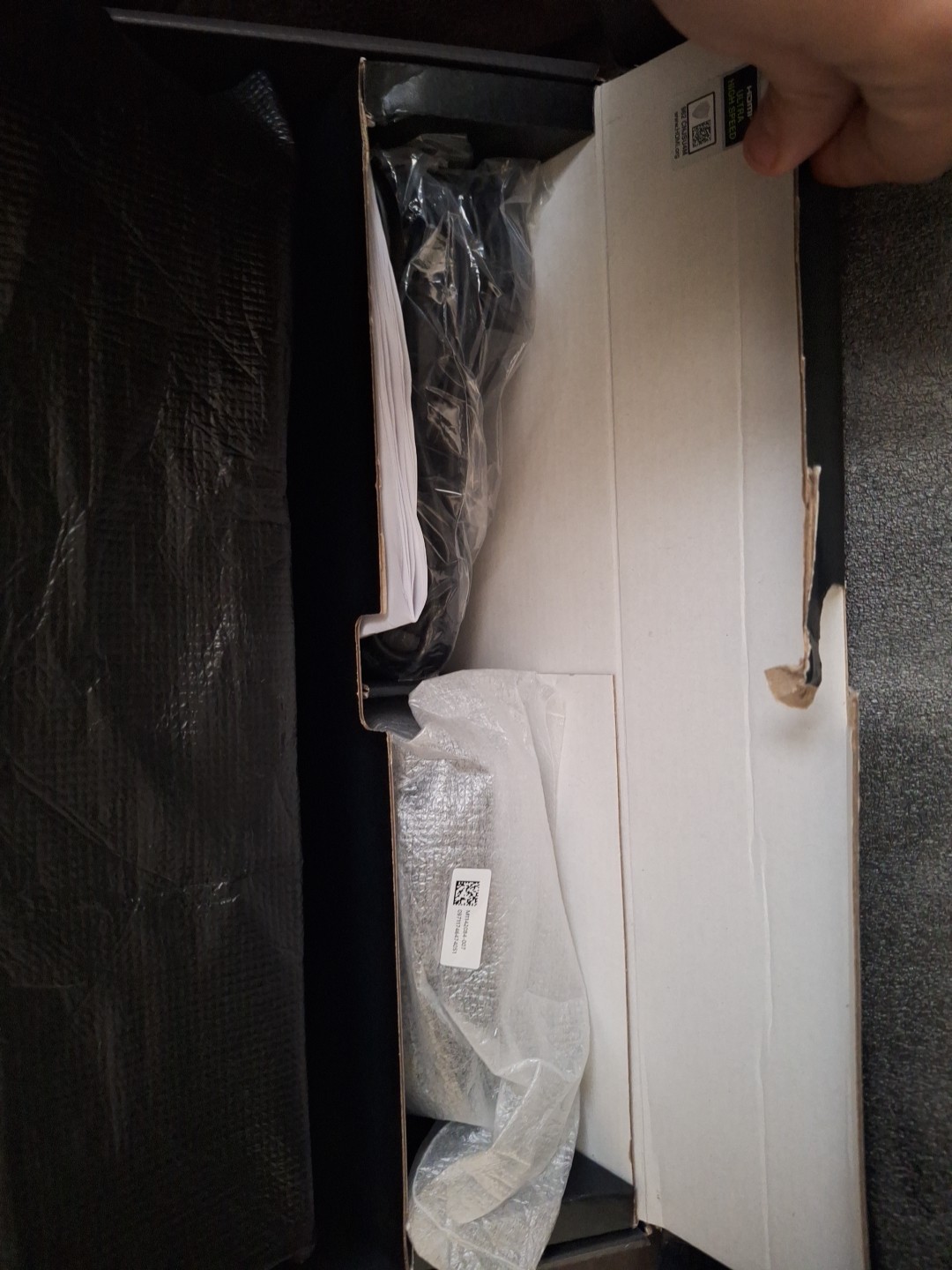 Microsoft Xbox Series X 1TB With Box.Bundled With A Headset And 3 Games .