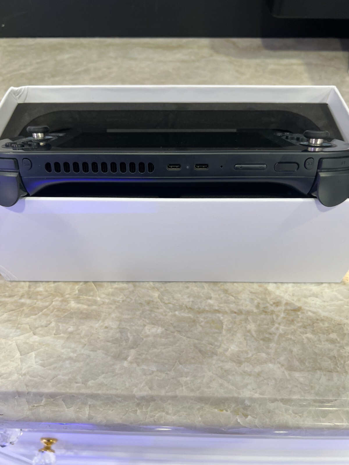 Ayaneo 2 AMD Ryzen 7 2TB Handheld Console System 6800U