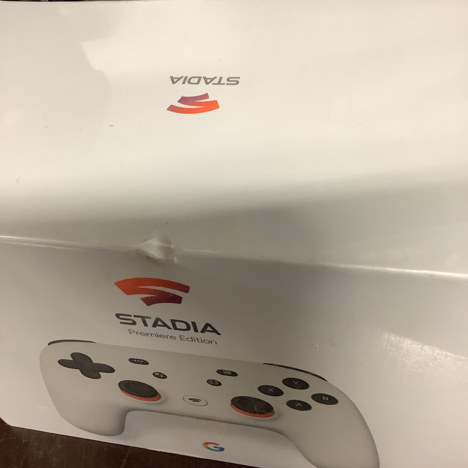 Google Stadia Premiere Edition Controller Chromecast Ultra 4K Bundle – White